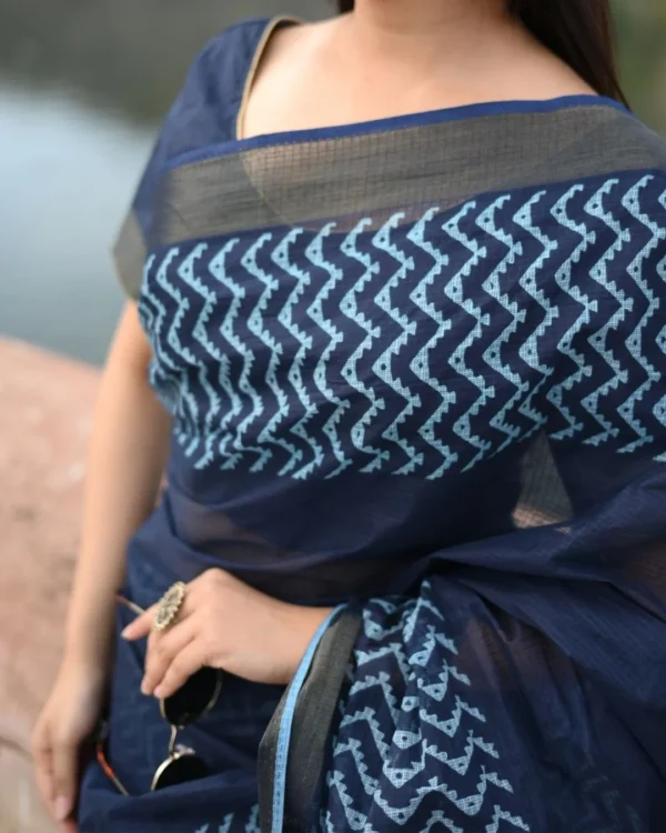 Royal Breeze Saree - Image 2