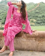 Floral Magenta Elegance