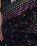 Elegant Bloom Saree - Image 4